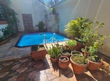 Casa · 300m² · 3 Quartos · 2 Vagas · Oportunidade Imperdível no Canto do Forte!