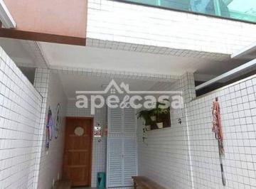 Casa · 125m² · 3 Quartos · 1 Vaga · Maravilhosa casa sobreposta alta