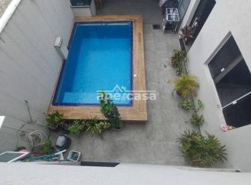 Casa · 125m² · 3 Quartos · 2 Vagas · Sobrado com piscina 400 metros da Praia