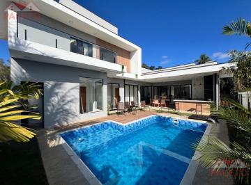 Casa · 225m² · 3 Quartos · 2 Vagas · Sobrado com 3 suítes, aceita financiamento, a venda no Condomínio Ninho Verde Eco Residence