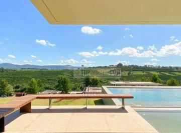 4791bd12dc7953aab232a1995b4ac1ee64a4e86b · Casa à Venda ou Locação no Condomínio Quinta da Baroneza II - Bragança Paulista/SP