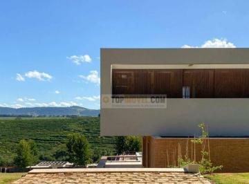 9079c4d448275a60d25f34eac5aad380871af6b8 · Casa Nova com 6 Suites à Venda no Condomínio Quinta da Baroneza II - Bragança Paulista/SP