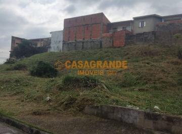 Terreno · 791m² · Terreno com 791 m² em aclive no Residencial São Francisco
