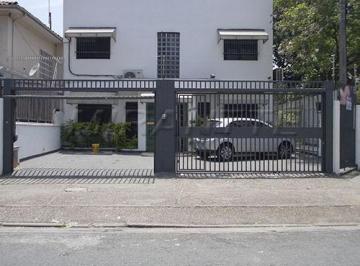 34d40b01f20e745ab3d11aa07a2d64d0.jpg · Sobrado de 300m²