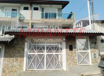 cc8d75da69273a5b95a66b021f05a3fb.jpg · Sobrado de 197m² com 3 quartos