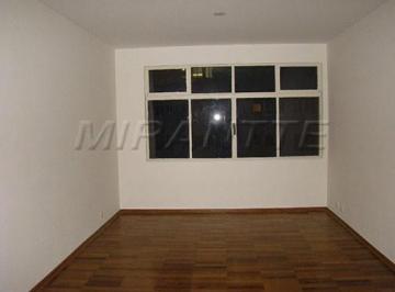 e50ffe5f7b9262b42ca9577b683131f8.jpg · Apartamento de 218m² com 3 quartos