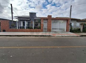 Foto 01 · Casa multifamiliar independente, com piscina e área gourmet