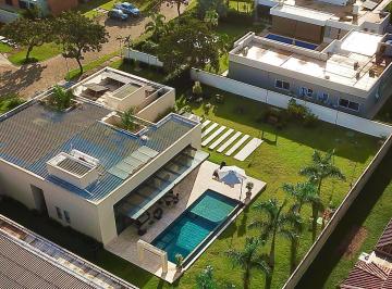 Casa , Brasília · Casa | Park Way QD 8 | 4 suítes | Piso em Mármore