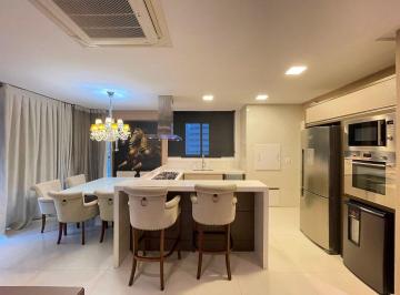 Apartamento de 3 quartos, Balneário Camboriú · Apartamento Extremamente exclusivo sendo Um Apartamento por andar finamente mob.