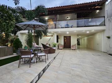 Casa · 215m² · 5 Quartos · 6 Vagas · Casa à venda, 5 quartos, 5 suítes, 6 vagas, Parque Manibura - Fortaleza/CE