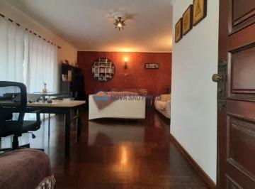 Casa · 256m² · 5 Quartos · 4 Vagas · Casa térrea para Locação  no  Jardim Aeroporto 04 dormitórios