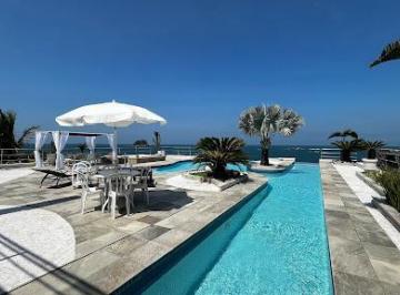 70d119c8a70a38010759dfa210828072d0defb93 · Casa próximo à praia com vista — Enseada — Guarujá