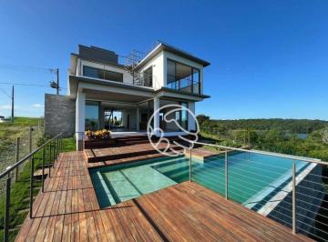 92ad5e5bbe0e3bf87f118fef5ccddc3ec2561b91 · Casa com 4 quartos à venda, 540 m² por R$ 3.290.000 - Nova Guarapari - Guarapari/ES