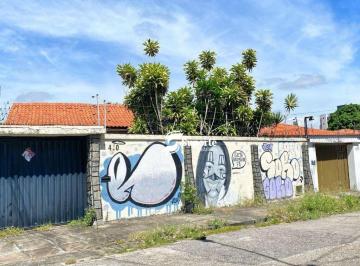 Fachada Externa · Casa com 3 dormitórios à venda, 180 m² por R$ 640.000,00 - Papicu - Fortaleza/CE