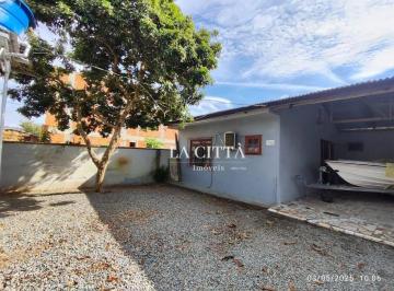 bda4405fc7c6895b764f737d31539887f5c0a914 · Casa com 3 dormitórios à venda, 100 m² por R$ 760.000 - Gravatá - Navegantes/SC