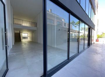Comercial · 134m² · 1 Vaga · Saco Grande | Loja Comercial 133m² no First