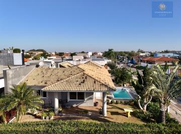 Casa · 3 Quartos · 2 Vagas · Casa de esquina em Capão da Canoa