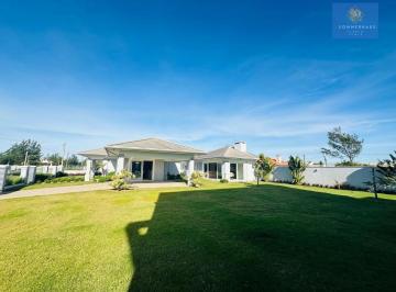 Casa · 246m² · 3 Quartos · 2 Vagas · Casa em 3 terrenos em Atlântida Sul, Osório