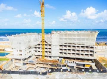 Foto 01 · Repasse de Studio no Smart Corsário, pe na areia na Orla de Pituaçu, Salvador