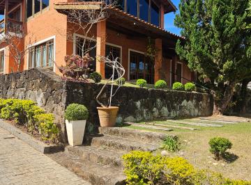 Casa de 5 quartos, Atibaia · Vendo ótima casa no condomínio palavra da vida com.piscina e gourmet