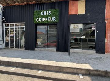 Foto 03 · Aluguel de Ponto Comercial no Jardim Jalisco, Resende-RJ: 1 sala, 1 banheiro, 37m² de área!