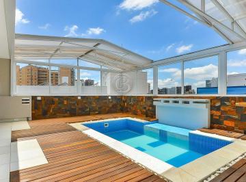 Piscina · Cobertura com piscina