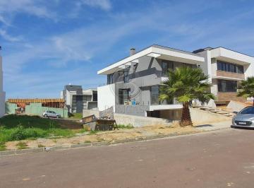 Terreno · Terreno com 300 m²