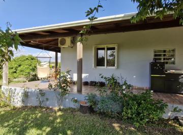 Rural de 2 quartos, Araricá · Sítio/Chácara em Araricá na Localidade do Campo da Brazina com Infra Completa