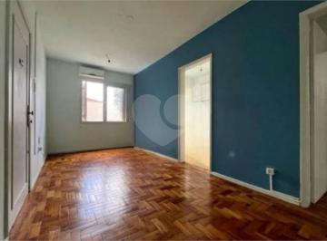 Apartamento · 49m² · 2 Quartos · Apartamento com 2 quartos à venda em Azenha - RS