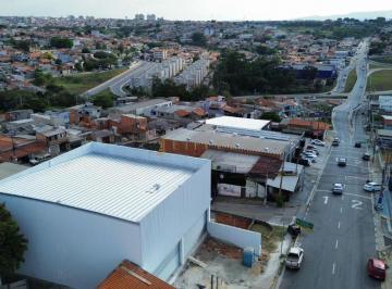 Comercial · 288m² · 6 Vagas · Galpão à venda e para alugar em Sorocaba, Jardim Simus, com 288 m²