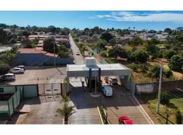 Casa · 418m² · 3 Quartos · 5 Vagas · Casa com Lazer Completo, 1.000m² de Terreno e Muito Verde em Sobradinho!