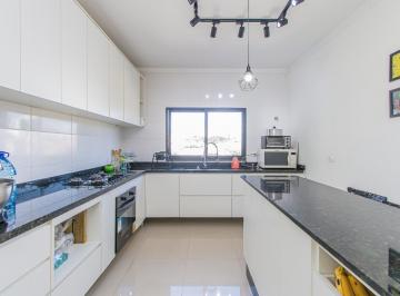 1e834722-333c-489a-bb40-e5d02eafc78c · Aconchegante casa para venda em Vila Moraes com 3 quartos, sendo 3 suítes, 161m²