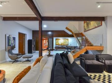 IMG_20260622_001824_000.jpeg · Atraente casa para venda em Jardim América com 4 quartos, sendo 4 suítes, 1,117m² - remaxmonarca#J7J