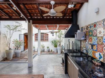 remax_20.jpeg · Casa para venda em Jardim Aeroporto com 2 quartos, sendo 2 suítes, 136m²