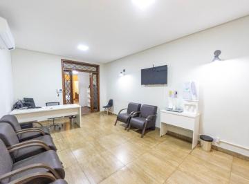 cc6dc8cc-7c1b-4942-9c5a-e5193f585ae7 · Versátil sobrado para venda em Sorocabano com 4 quartos, sendo 4 suítes, 411m²