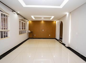 Casa de 4 quartos, Taguatinga · Casa com laje 4 quartos na QNM 38 - Taguatinga Norte