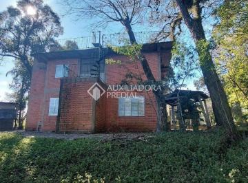 718327_i7I5292A9_7183276869a2dc4e09b.jpg · 6.700 M2. sobrado medindo 200 M². Quatro suites. Piscina.