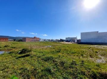 629972_iV1FA7_62997267031fbd5f16d.jpg · Terreno a venda