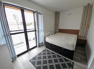Apartamento · 30m² · Apartamento Mobiliado para Alugar no Rebouças – 1 Quarto com Sacada e Ótima Localização | Ref 205