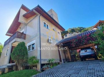 Casa · 195m² · 3 Quartos · 2 Vagas · Casa com Vista para o mar no bairro Sambaqui