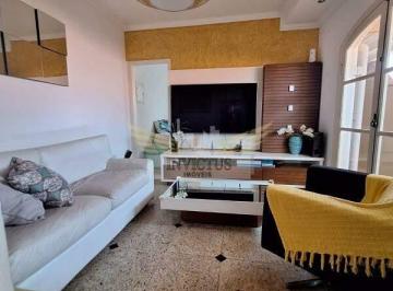 Casa · 113m² · 2 Quartos · 2 Vagas · Casa Térrea com 2 Quartos para Comprar, 113m² - Jardim Stella, Santo André/SP.