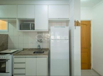 Apartamento · 74m² · 3 Quartos · 2 Vagas · Apartamento com 03 quartos,1 suite, 2 vagas cobertas para alugar em Vinhedo SP