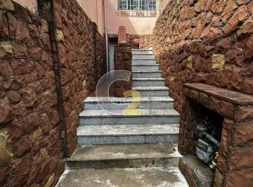 Casa · 180m² · 3 Quartos · 1 Vaga · Sobrado á venda em Perdizes, 3 quartos, 1 vaga de garagem.