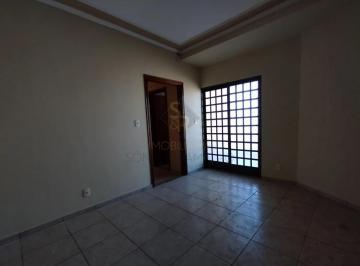 Casa · 180m² · 4 Quartos · 2 Vagas · Sobrado para locação no Bairro Sumarezinho em Ribeirão Preto/SP.