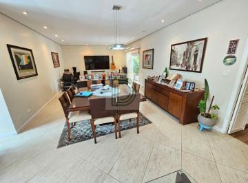 Casa · 179m² · 4 Quartos · 3 Vagas · Casa térrea com 353 m² - Rua fechada - Vila Sônia