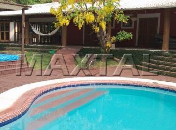 Casa · 500m² · 5 Quartos · 7 Vagas · Casa à venda em Ilhabella, de 500m², com 5 dormitórios, 7 vagas e piscina natural.