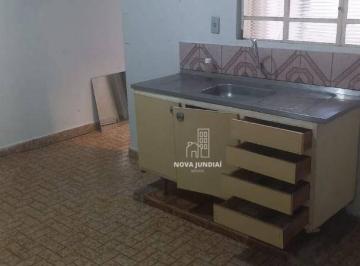 7c8a7c885413eb187f3429a37768e843b2e4c550 · Casa pequena bem localizada