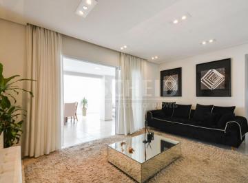 Apartamento · 193m² · 3 Quartos · 2 Vagas · Apartamento á Venda no Ipiranga com 193m², 3 quartos sendo 3 suítes, 2 vagas.