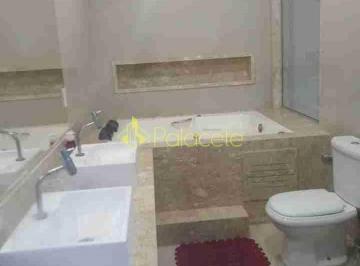 1000632379.jpg · Casa à venda, Jardim Cristina, Pindamonhangaba, SP