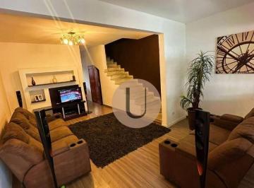 b0d9f790a8fcd0e9895b07e8d79d25b5a42aca43 · Sobrado à Venda no Brooklin - Amplo, moderno e pronto para morar!
